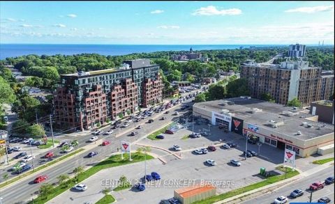 Photo 2 at 301 - 2799 Kingston Road, Cliffcrest, Toronto