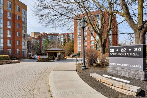 Photo 1 at 349 - 24 Southport Street, Swansea, Toronto