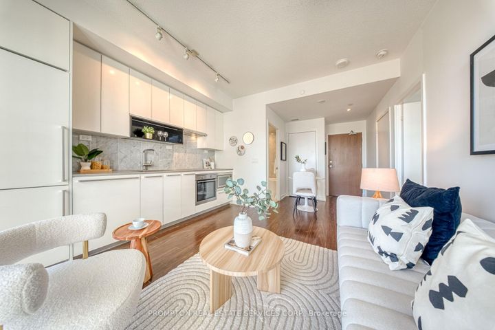 Photo 13 at 2507 - 115 McMahon Drive, Bayview Village, Toronto