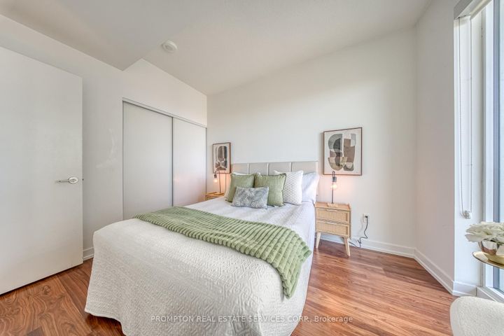 Photo 16 at 2507 - 115 McMahon Drive, Bayview Village, Toronto