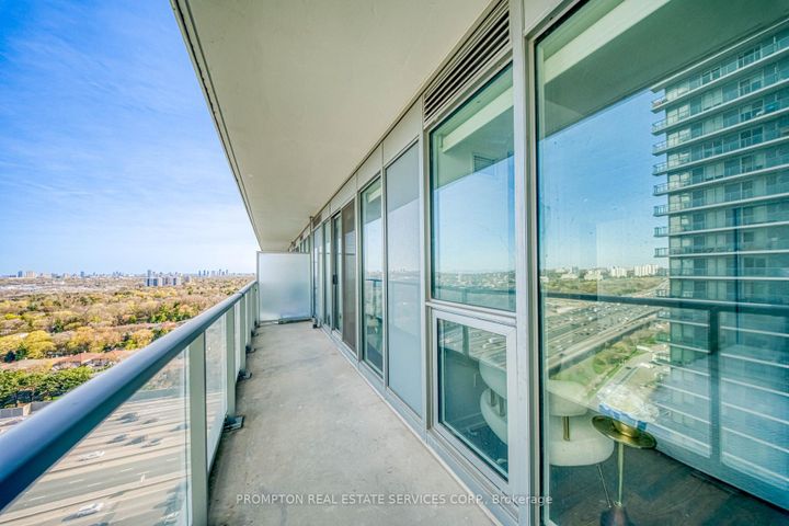 Photo 25 at 2507 - 115 McMahon Drive, Bayview Village, Toronto