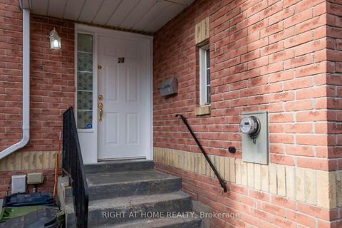 Photo 2 at 20 - 138 Homestead Road, West Hill, Toronto