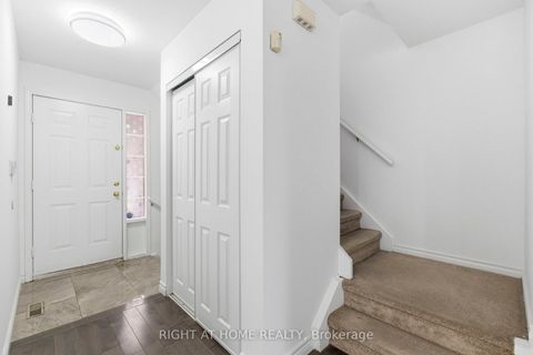 Photo 3 at 20 - 138 Homestead Road, West Hill, Toronto