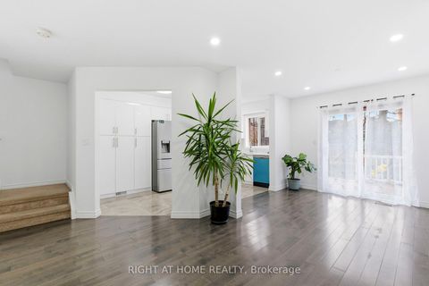 Photo 6 at 20 - 138 Homestead Road, West Hill, Toronto