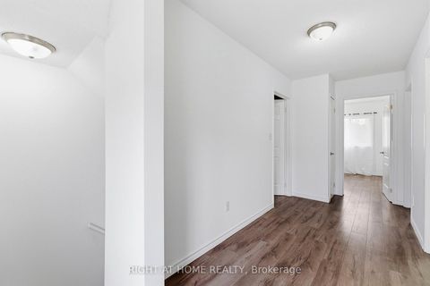 Photo 13 at 20 - 138 Homestead Road, West Hill, Toronto