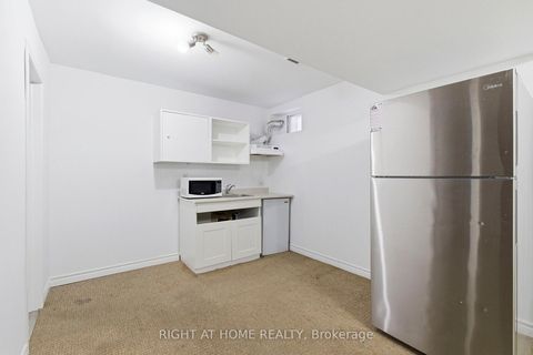 Photo 25 at 20 - 138 Homestead Road, West Hill, Toronto