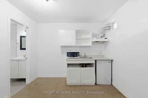Photo 29 at 20 - 138 Homestead Road, West Hill, Toronto