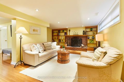 Photo 4 at 135 Toynbee Trail, Guildwood, Toronto