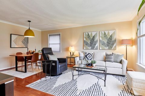 Photo 8 at 135 Toynbee Trail, Guildwood, Toronto