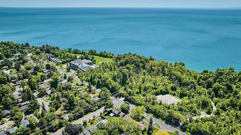 Photo 40 at 135 Toynbee Trail, Guildwood, Toronto