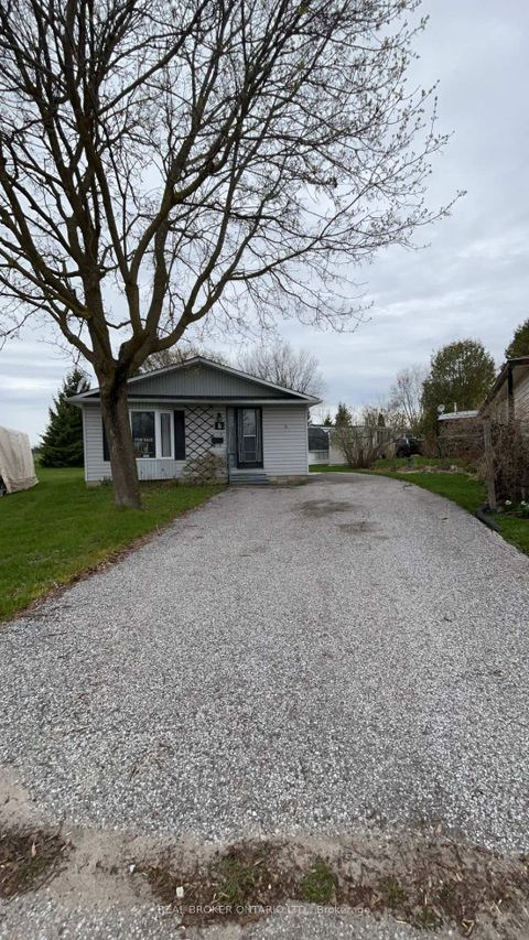 Photo 0 at 8 Maple Leaf Terrace, Cookstown, Innisfil