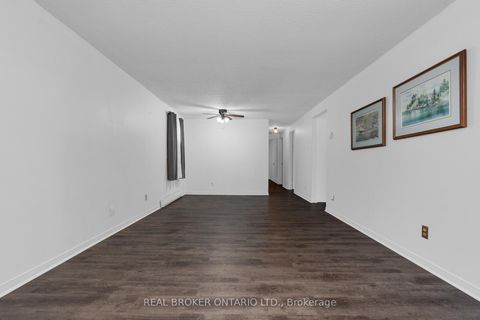 Photo 25 at 8 Maple Leaf Terrace, Cookstown, Innisfil