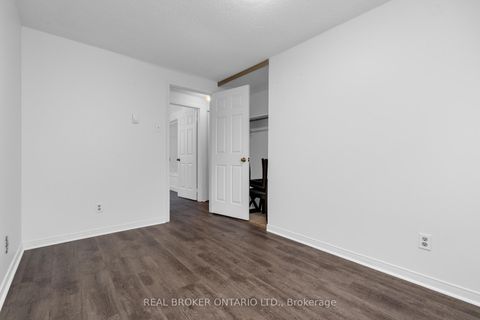 Photo 28 at 8 Maple Leaf Terrace, Cookstown, Innisfil