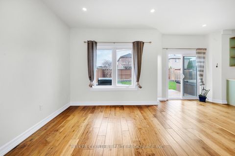 Photo 5 at 151 Raymond Crescent, Painswick South, Barrie