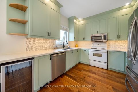 Photo 9 at 151 Raymond Crescent, Painswick South, Barrie