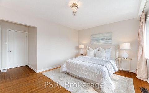 Photo 13 at 57 Stephen Drive, Queensway, Toronto