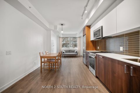 Photo 11 at 213 - 1787 St Clair Avenue W, Pellam Park, Toronto