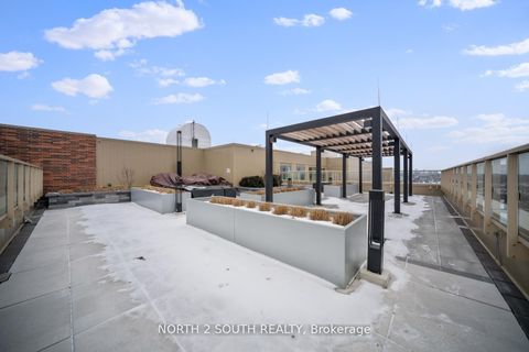 Photo 31 at 213 - 1787 St Clair Avenue W, Pellam Park, Toronto