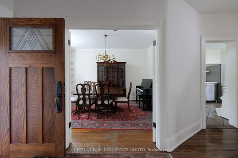 Photo 10 at 110 Hillsdale Avenue W, Eglinton, Toronto