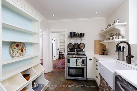 Photo 16 at 110 Hillsdale Avenue W, Eglinton, Toronto