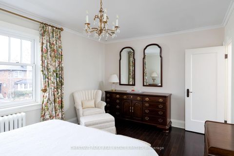 Photo 25 at 110 Hillsdale Avenue W, Eglinton, Toronto
