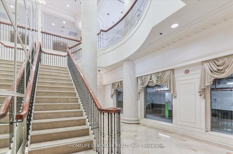 Photo 1 at 206 - 18 Sommerset Way, Willowdale East, Toronto