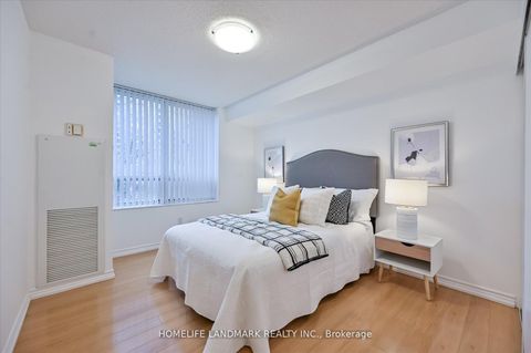 Photo 13 at 206 - 18 Sommerset Way, Willowdale East, Toronto