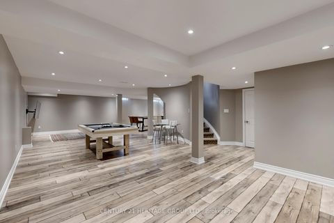 Photo 22 at 20 Altus Park Drive, Patterson, Vaughan
