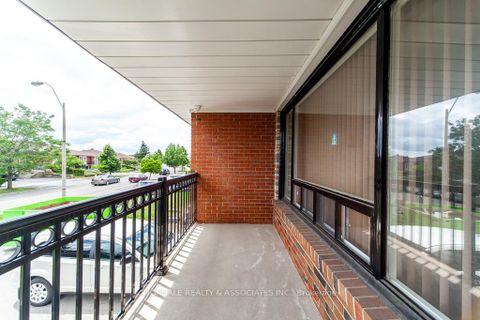Photo 2 at 288 Hullmar Drive, Black Creek, Toronto