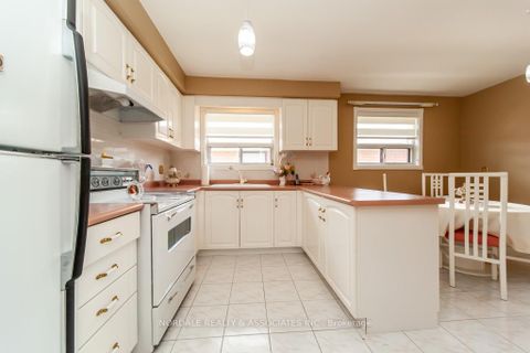 Photo 4 at 288 Hullmar Drive, Black Creek, Toronto