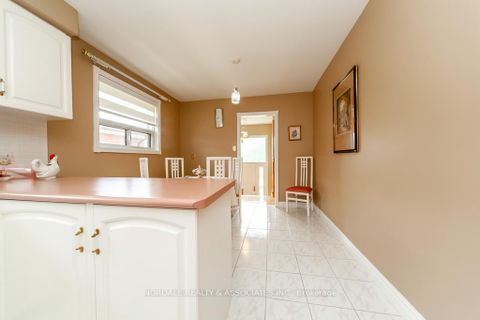 Photo 5 at 288 Hullmar Drive, Black Creek, Toronto
