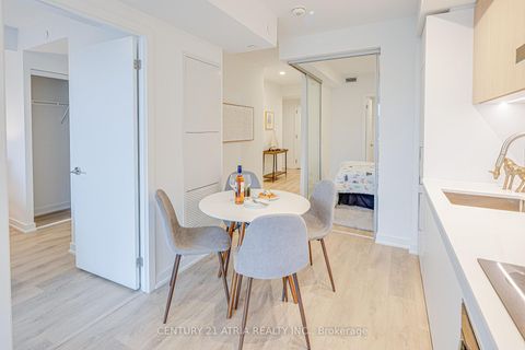 Photo 7 at 217 - 1100 Sheppard Avenue W, York University Heights, Toronto