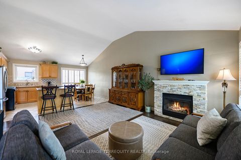 Photo 2 at 136 Strathburn Boulevard, Pelmo Park W5, Toronto