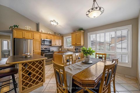Photo 6 at 136 Strathburn Boulevard, Pelmo Park W5, Toronto