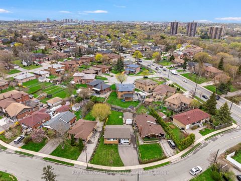 Photo 35 at 136 Strathburn Boulevard, Pelmo Park W5, Toronto