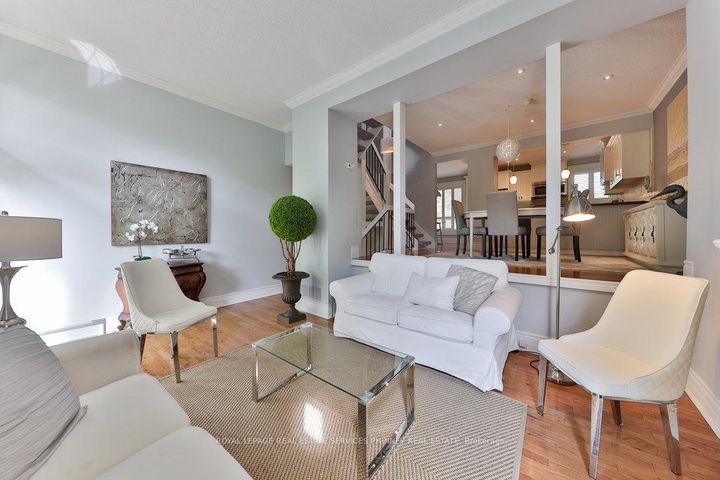 Photo 3 at 27 - 1250 Marlborough Court, CP College Park, Oakville