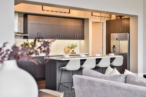 Photo 5 at PH-02 - 478 King Street W, Waterfront Communities C1, Toronto