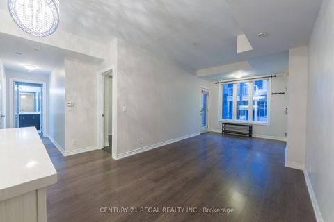 Photo 6 at 21 - 150 Long Branch Avenue, Long Branch, Toronto