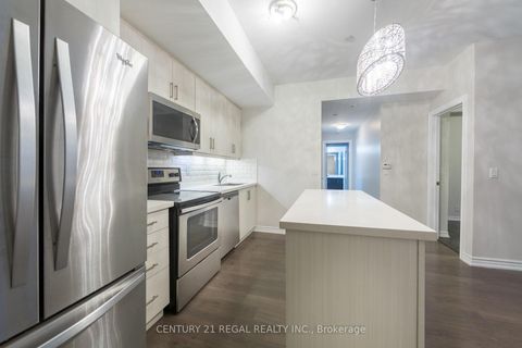 Photo 9 at 21 - 150 Long Branch Avenue, Long Branch, Toronto