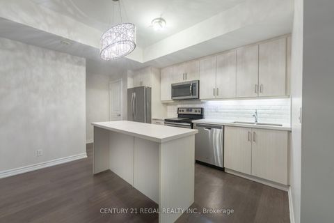 Photo 11 at 21 - 150 Long Branch Avenue, Long Branch, Toronto
