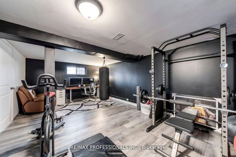 Photo 33 at 51 - 4345 Bloor Street W, Markland Wood, Toronto