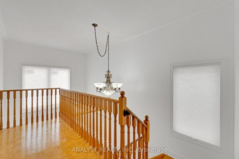 Photo 13 at 182 Buena Vista Drive, Sonoma Heights, Vaughan