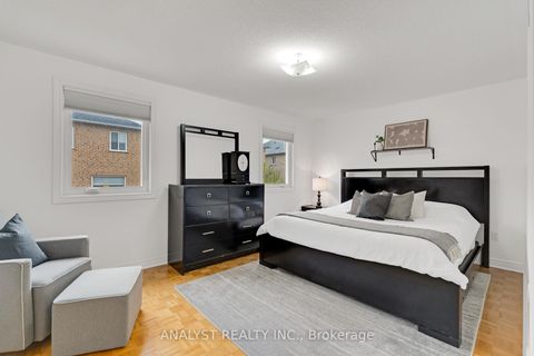 Photo 15 at 182 Buena Vista Drive, Sonoma Heights, Vaughan