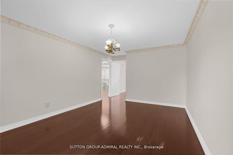 Photo 22 at 48 Berkindale Drive, Windfields, Toronto