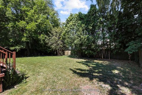 Photo 48 at 48 Berkindale Drive, Windfields, Toronto