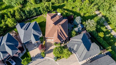 Photo 2 at 123 Salamander Court, Rural Vaughan, Vaughan