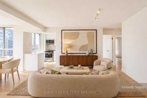 Photo 2 at 752 - 24 Southport Street, Swansea, Toronto