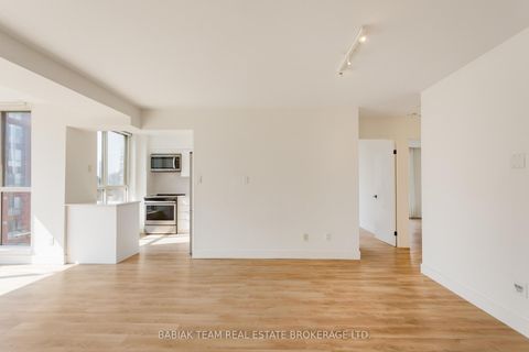 Photo 21 at 752 - 24 Southport Street, Swansea, Toronto