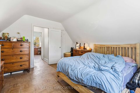 Photo 16 at 72 Manderley Drive, Cliffside, Toronto