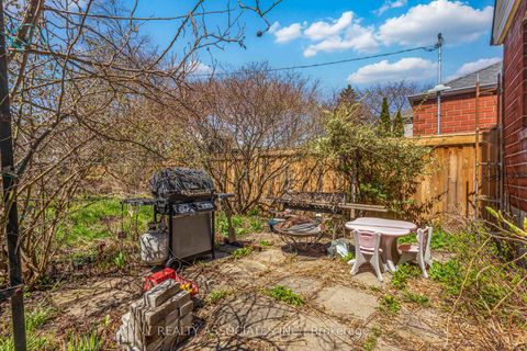 Photo 21 at 72 Manderley Drive, Cliffside, Toronto